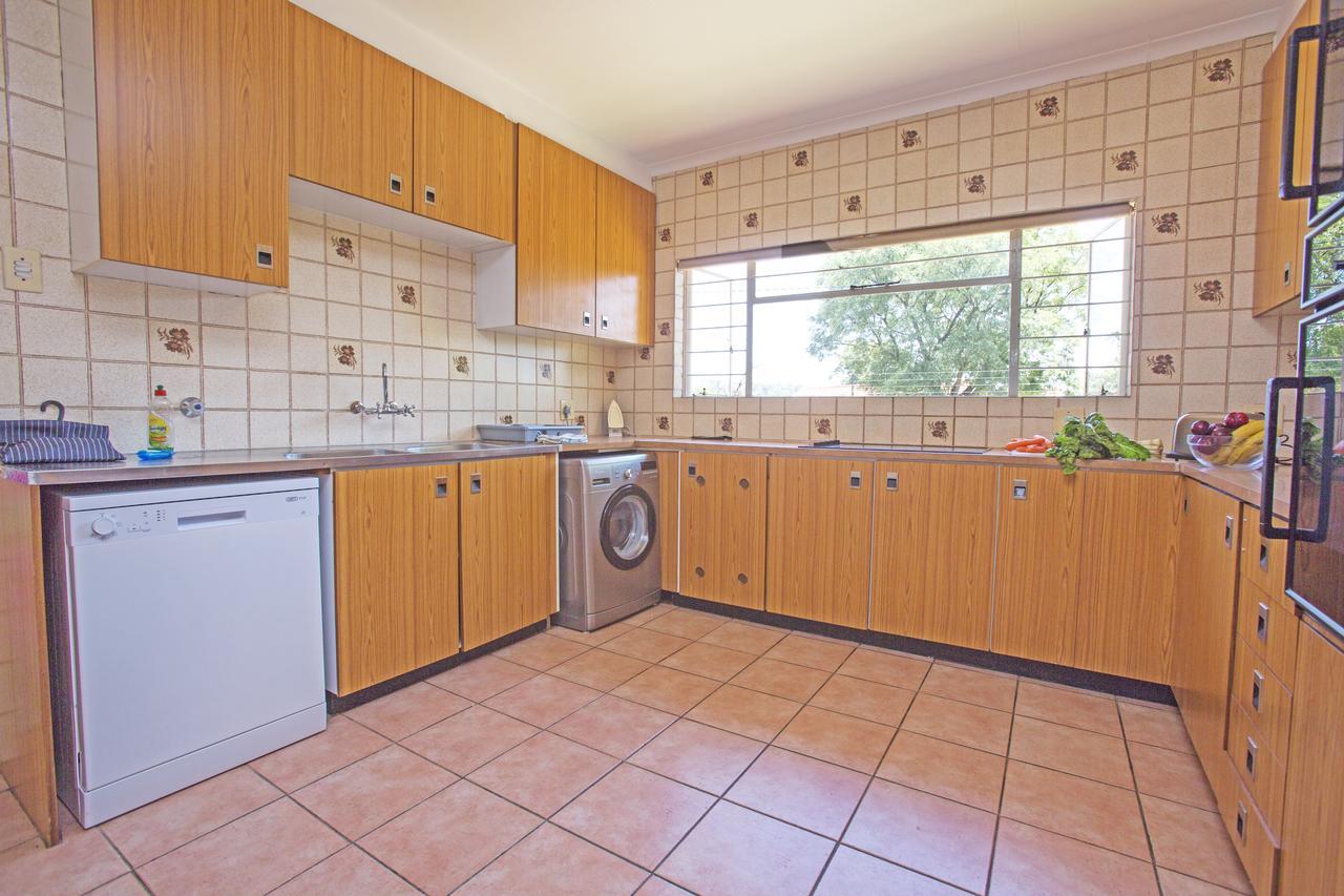 Chalet No. 2 Petunia Johannesburg Kültér fotó
