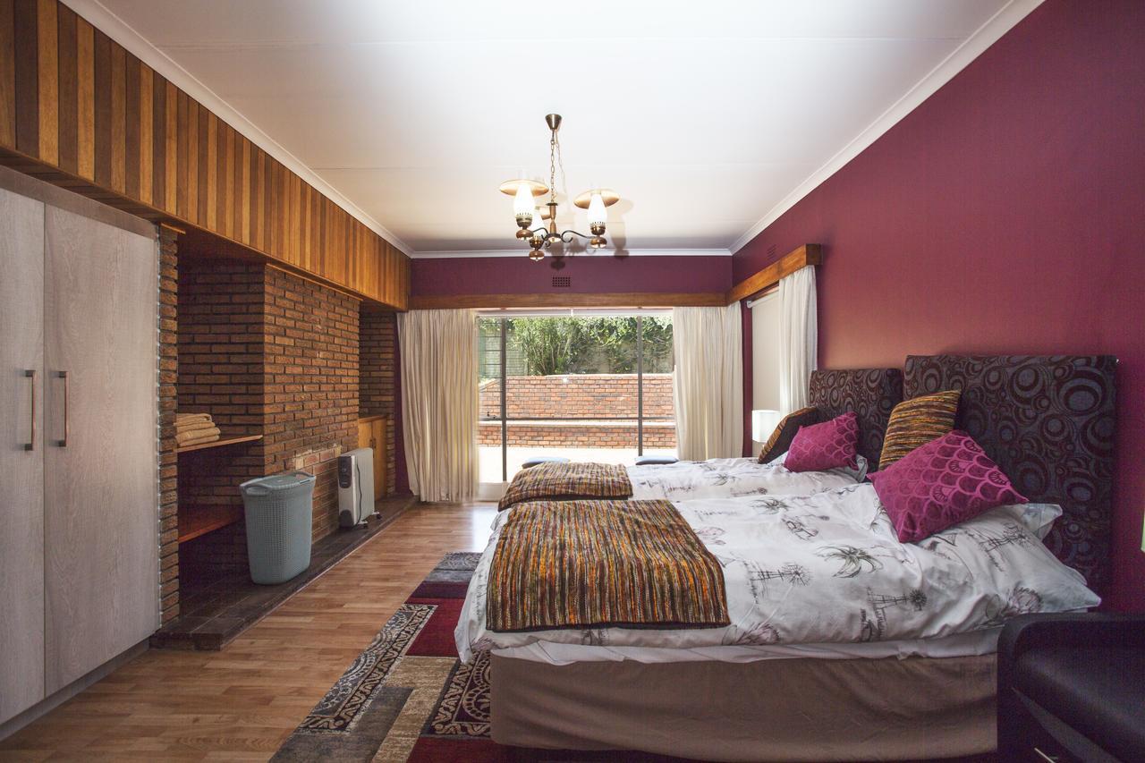Chalet No. 2 Petunia Johannesburg Kültér fotó