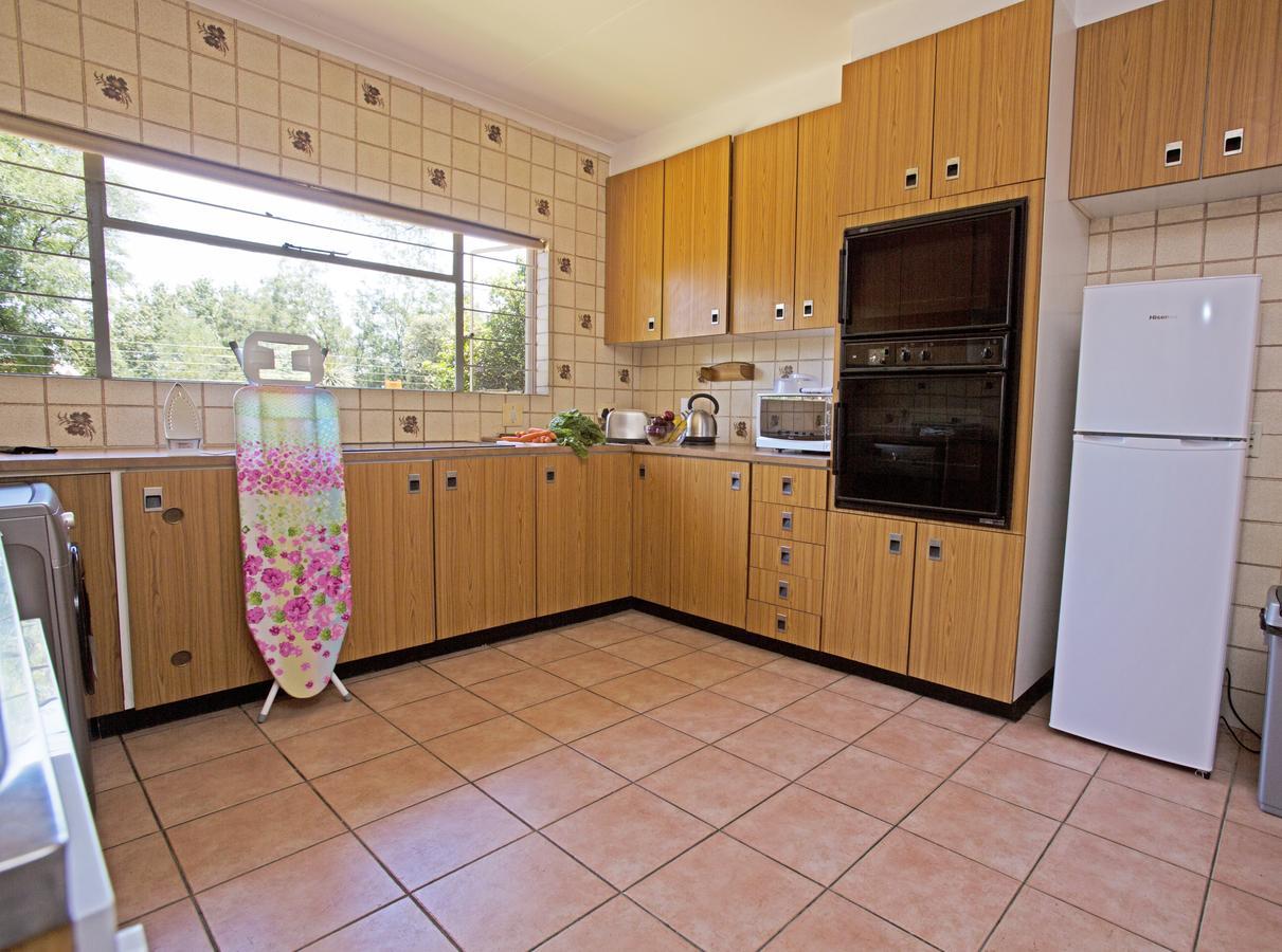 Chalet No. 2 Petunia Johannesburg Kültér fotó