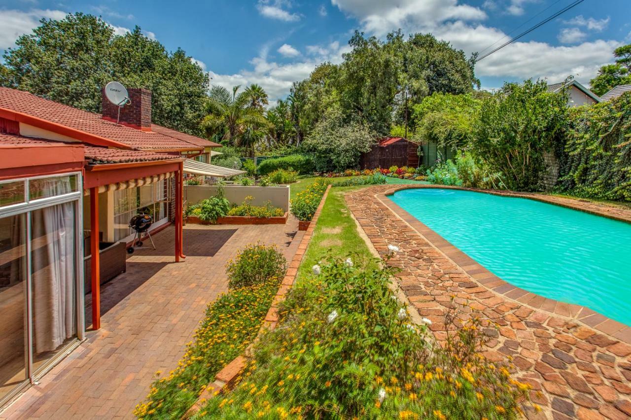 Chalet No. 2 Petunia Johannesburg Kültér fotó